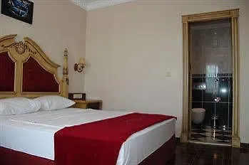 Отель Grand Newport 4*